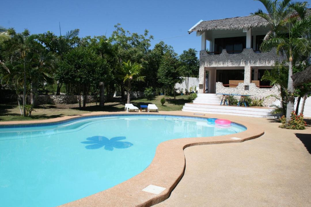 Photo of Others in Moalboal