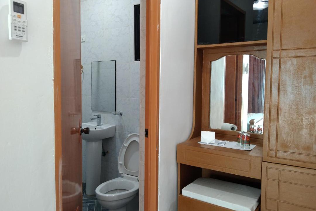 Photo of Bathroom in Daanbantayan