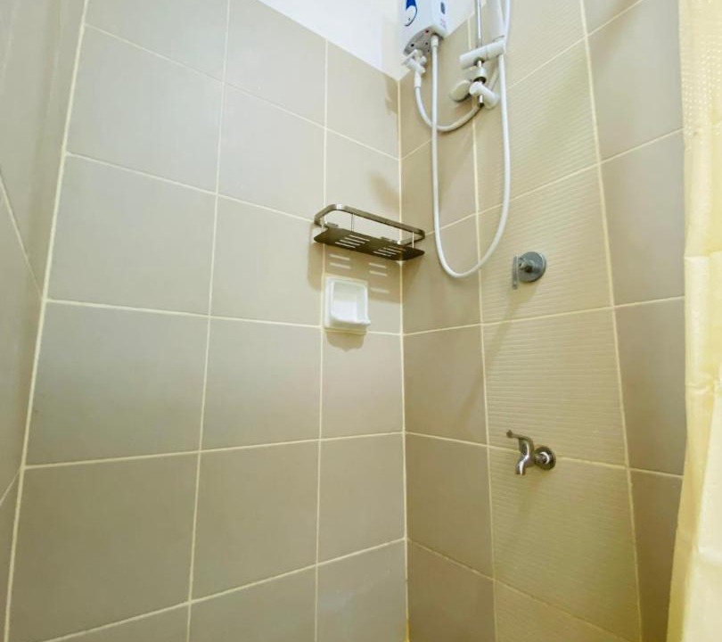 Photo of Bathroom in Las Pinas