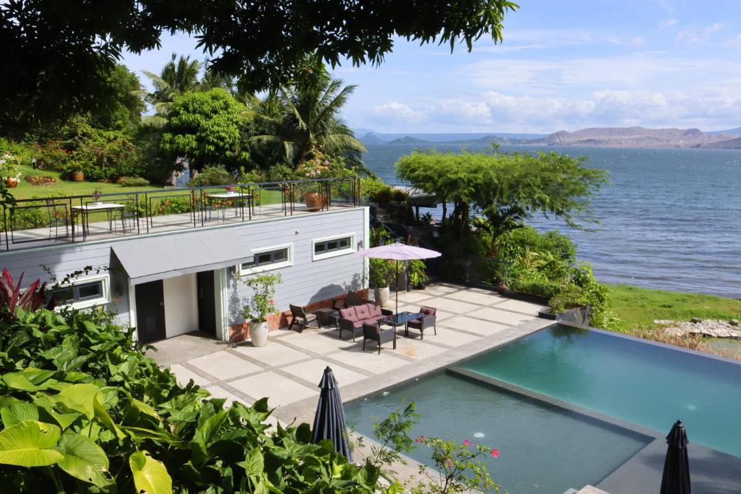 Photo of Others in Anilao