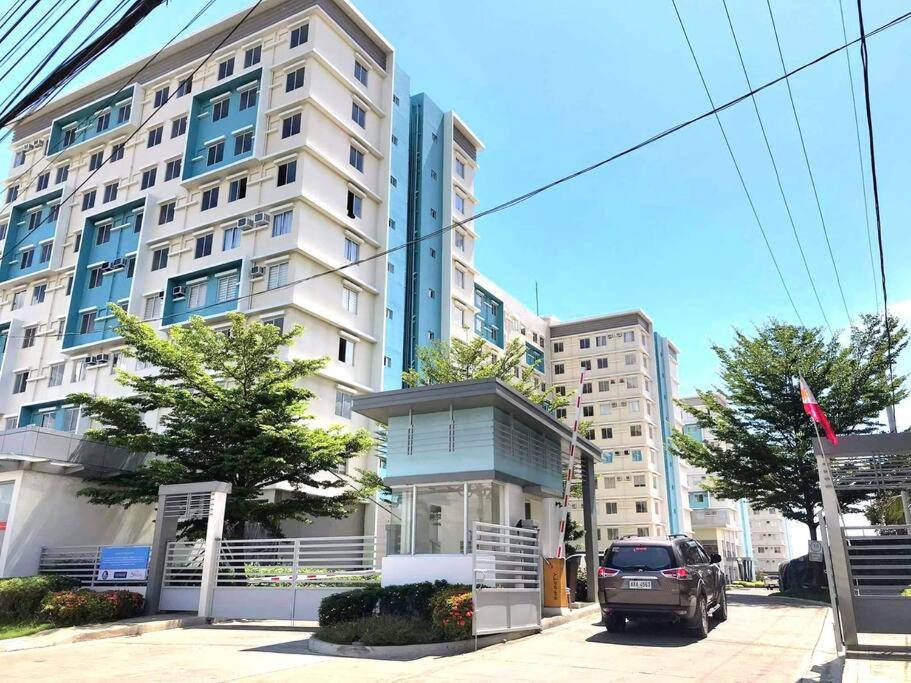 Photo of Buildings in Mandurriao