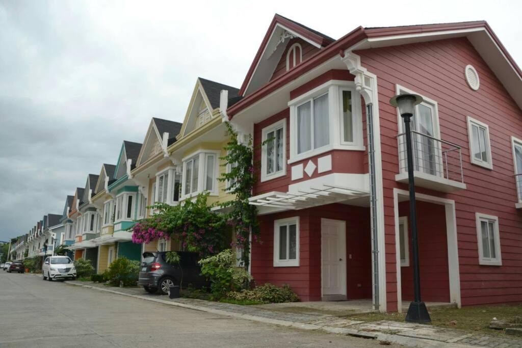 Photo of Buildings in Pallocan