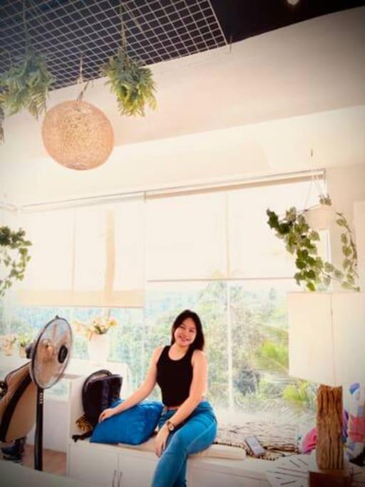 Photo of Human In Picture in Tagaytay