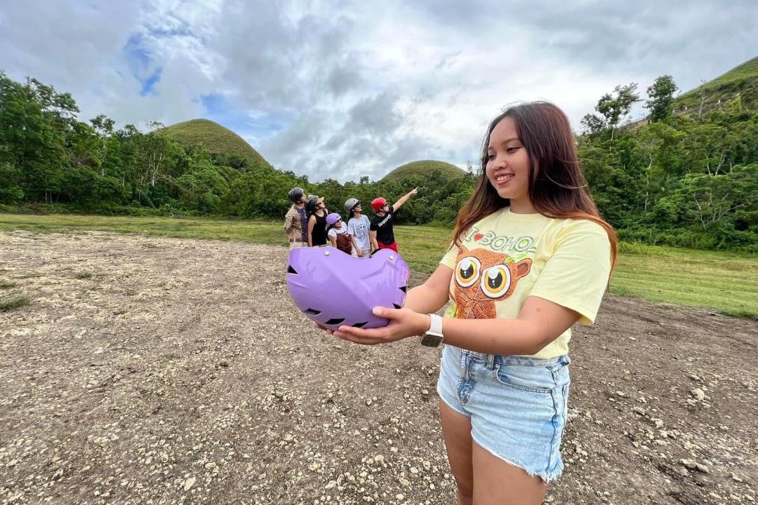 Photo of Human In Picture in Baclayon