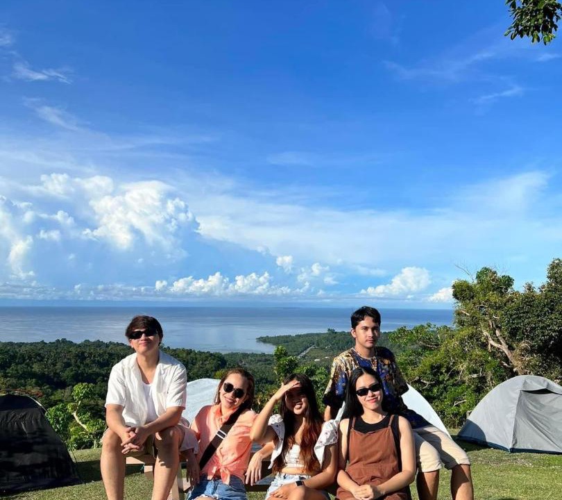 Photo of Human In Picture in Baclayon