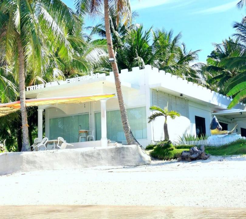 Photo of Buildings in Maria