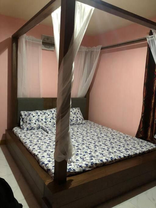 Photo of Bedroom in Naic