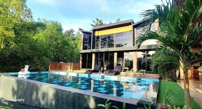 Photo of Outdoor in San Remigio
