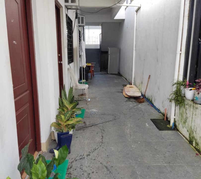 Photo of Buildings in Pili