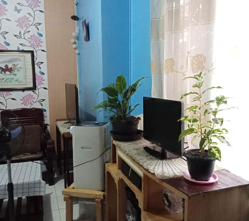 Photo of Livingroom in General Macarthur