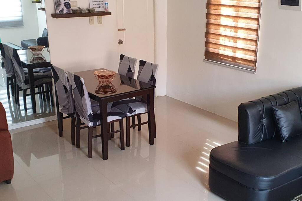 Photo of Livingroom in San Pablo