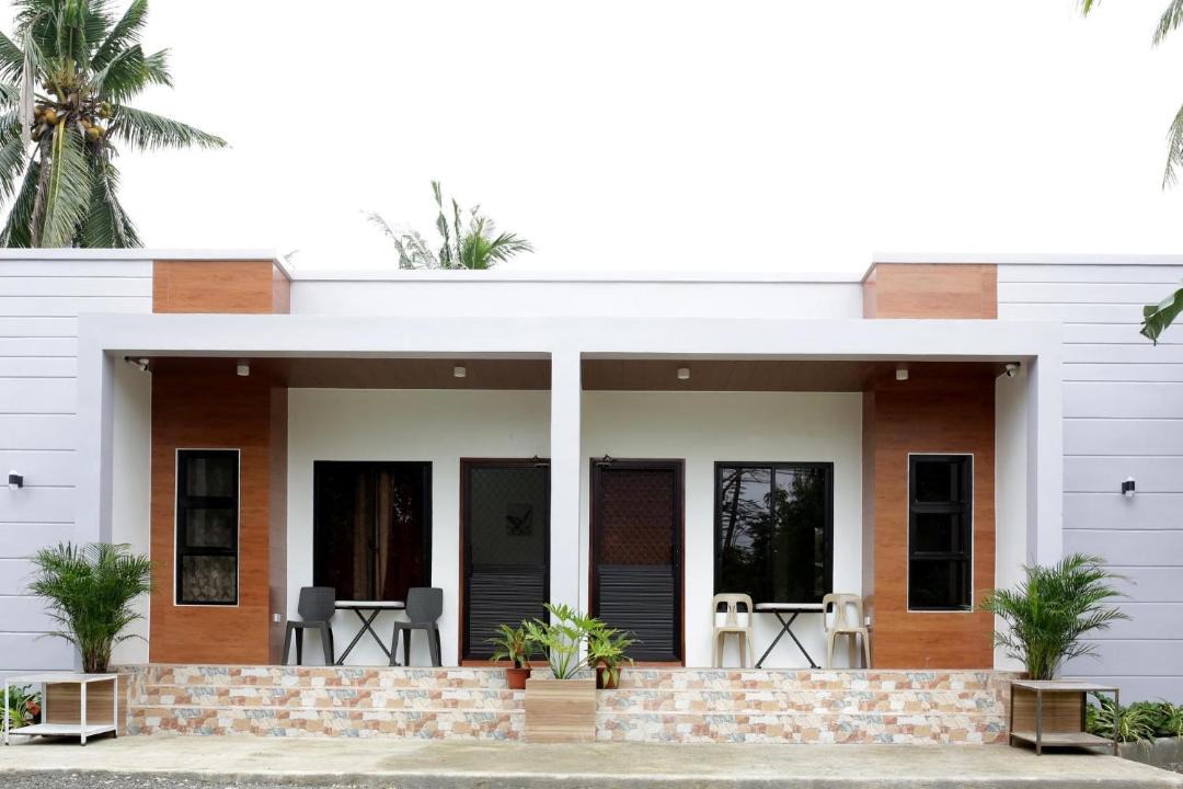 Photo of Buildings in Looc