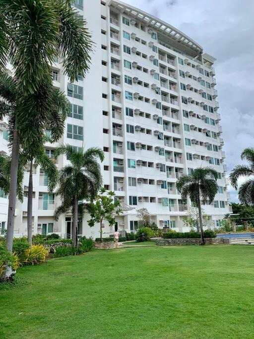 Photo of Buildings in Muntinlupa
