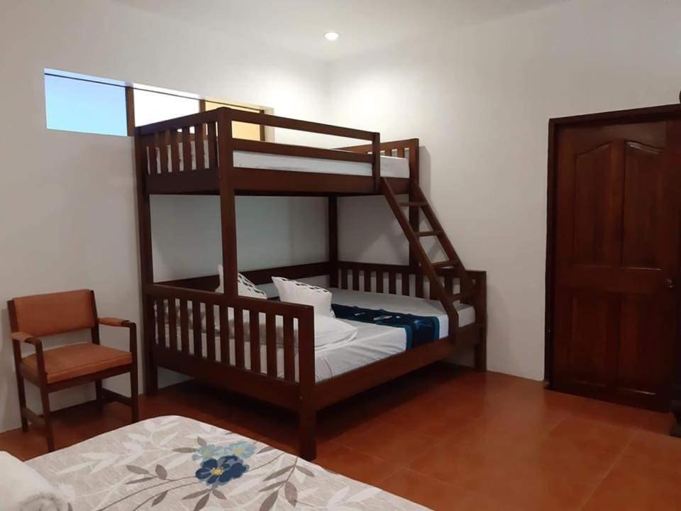 Photo of Bedroom in Taal