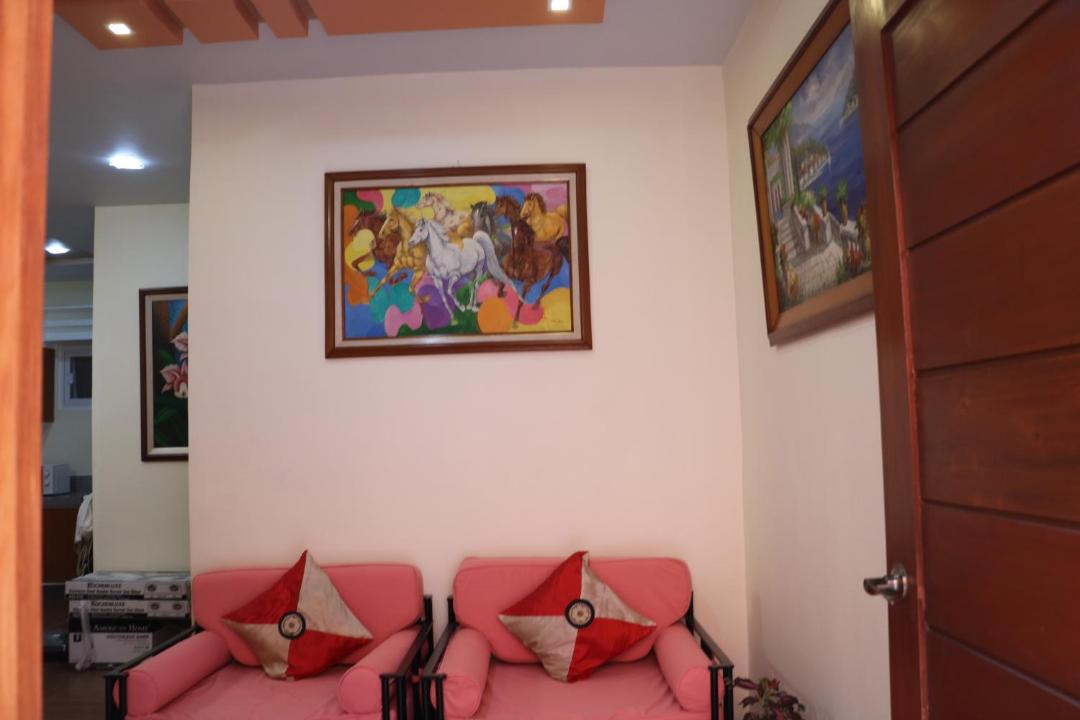 Photo of Others in Moonwalk