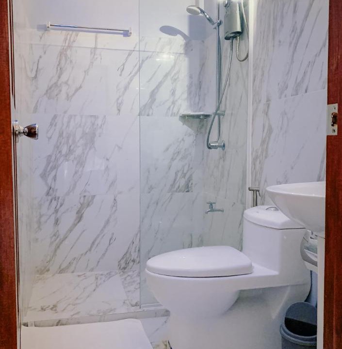 Photo of Bathroom in Larena