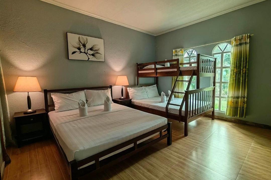 Photo of Bedroom in Looc