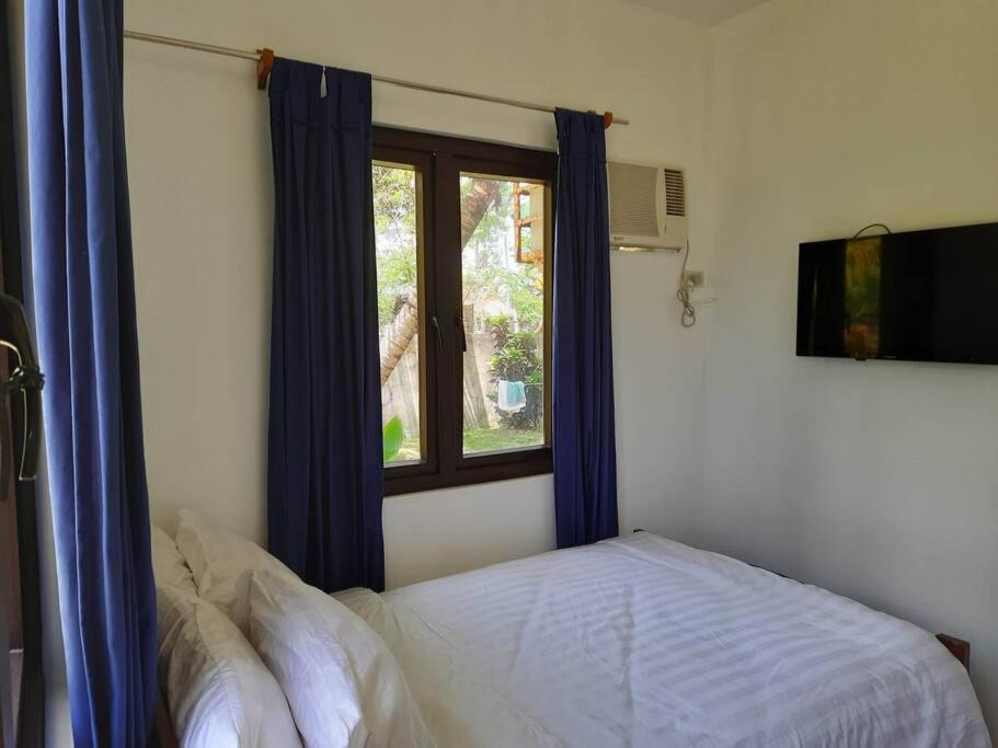 Photo of Bedroom in Catangnan