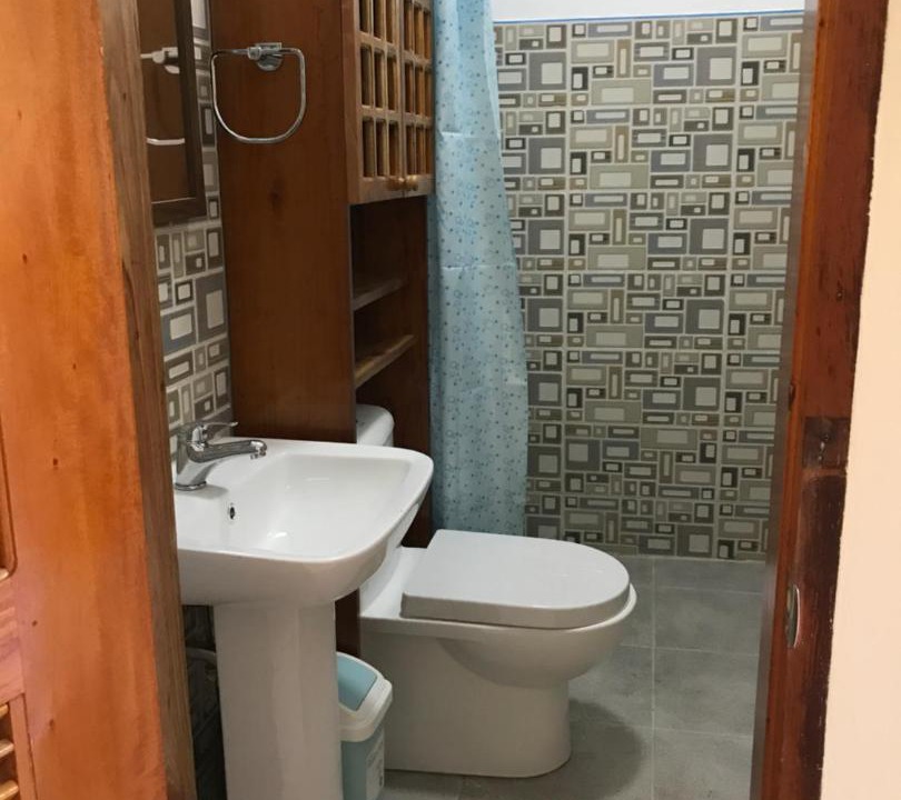 Photo of Bathroom in Basdiot