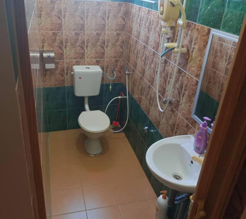 Photo of Bathroom in Kampong Pulau Kandis