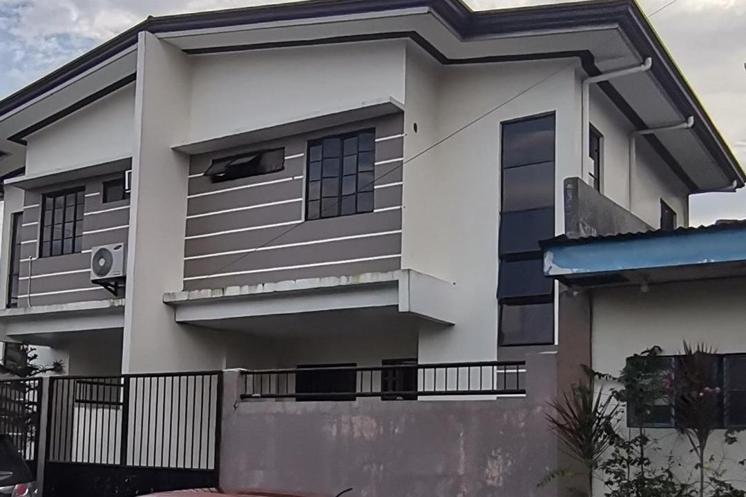 Photo of Buildings in Tacloban