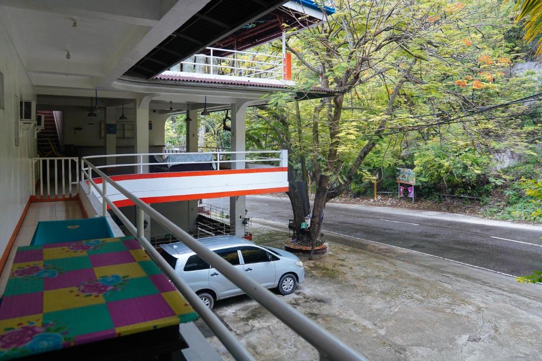 Photo of Others in Oslob