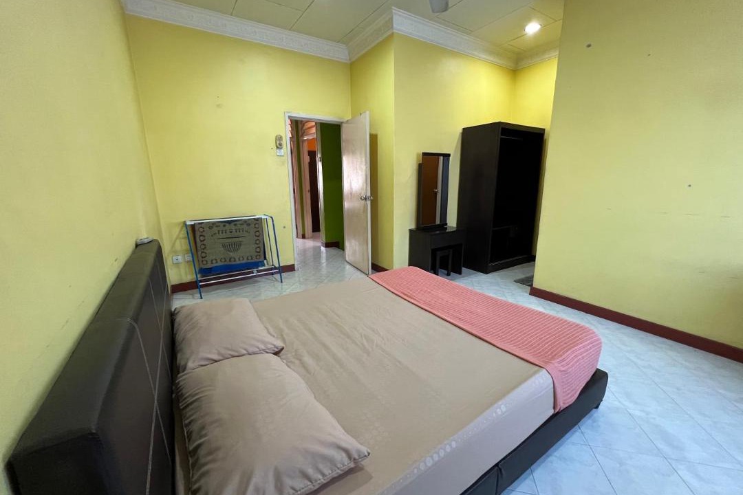 Photo of Bedroom in Pulai