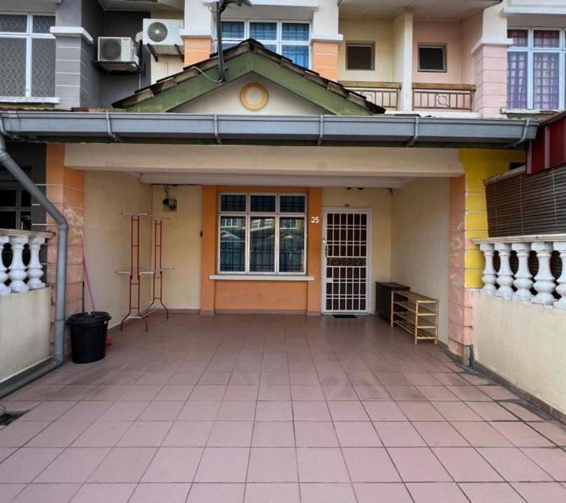 Photo of Buildings in Pulai