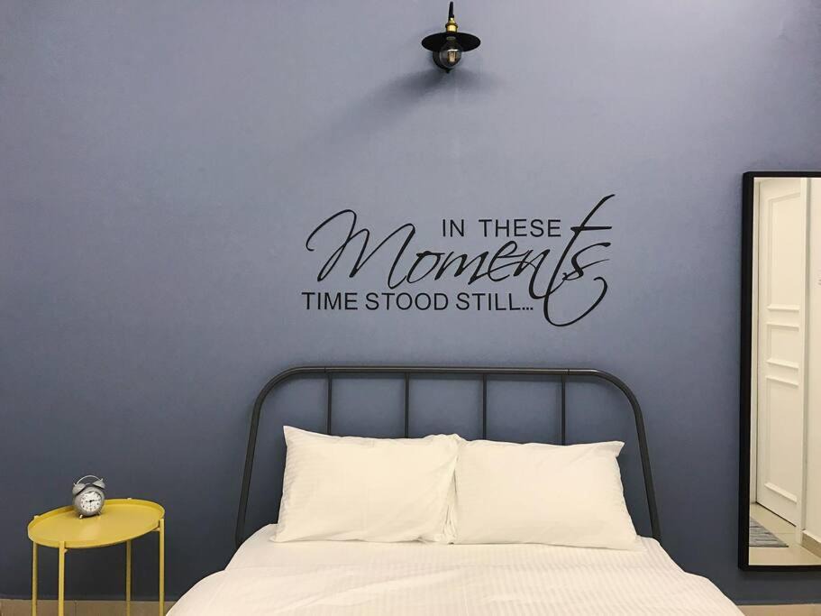 Photo of Bedroom in Taman Mahajaya