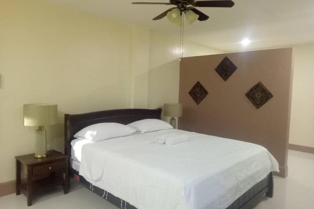 Photo of Bedroom in Looc