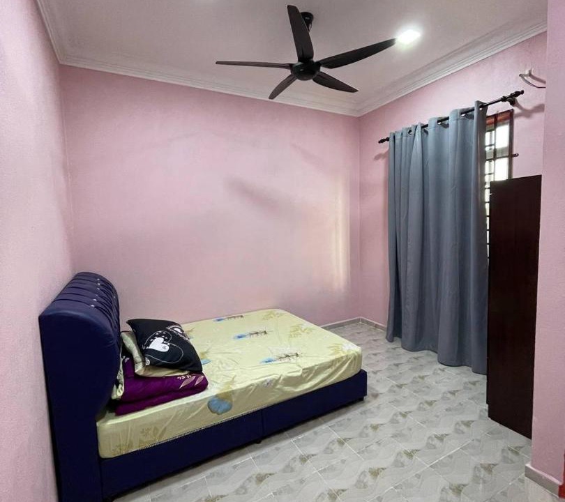 Photo of Bedroom in Kampung Gong Datok