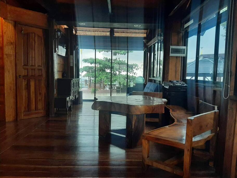 Photo of Livingroom in Cebu Island