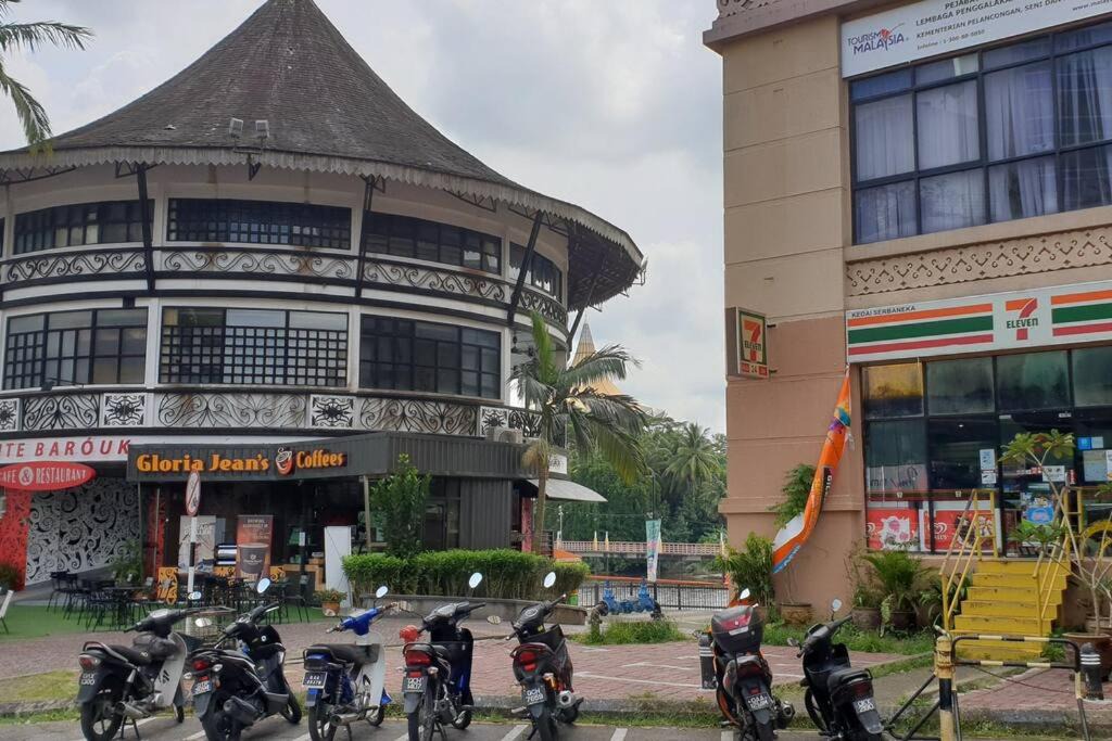 Photo of Buildings in Kampung Surabaya