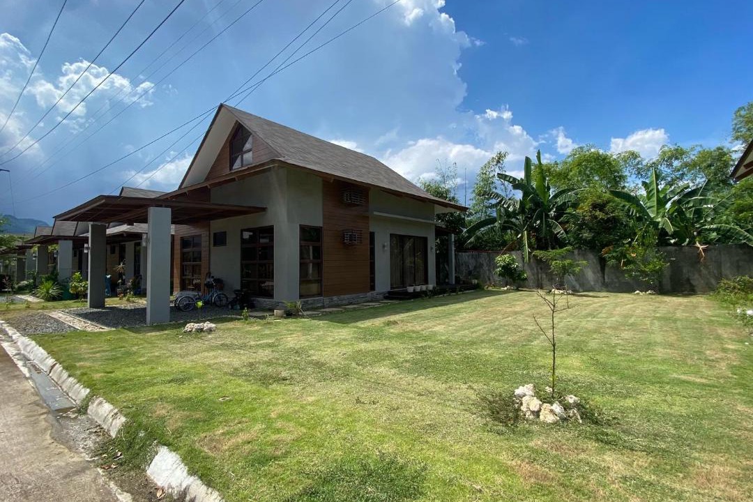 Photo of Buildings in Danao City