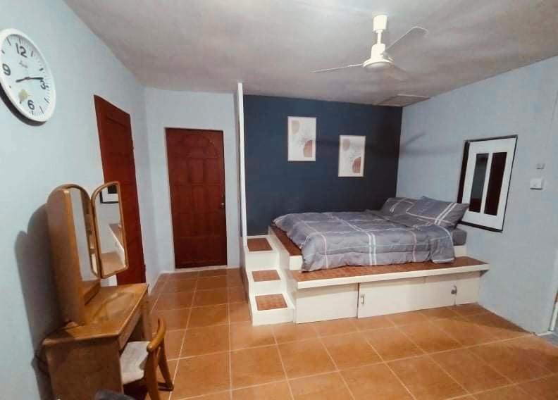 Photo of Bedroom in Zamboanguita