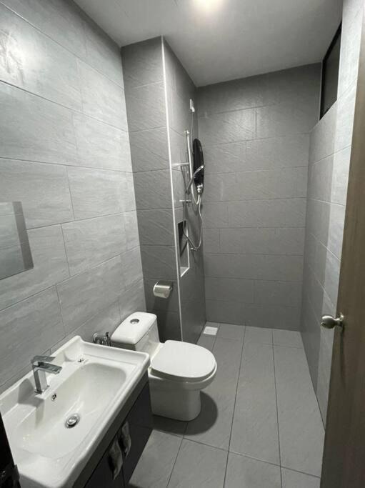 Photo of Bathroom in Bandar Penawar