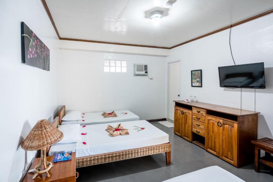 Photo of Bedroom in Puerto Galera