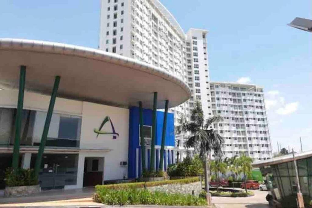 Photo of Buildings in Muntinlupa