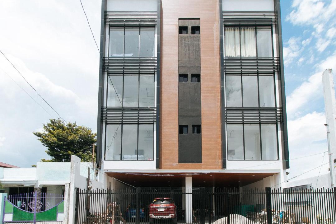 Photo of Others in Moonwalk