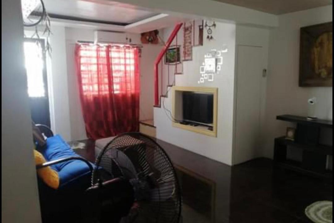Photo of Livingroom in Tanza