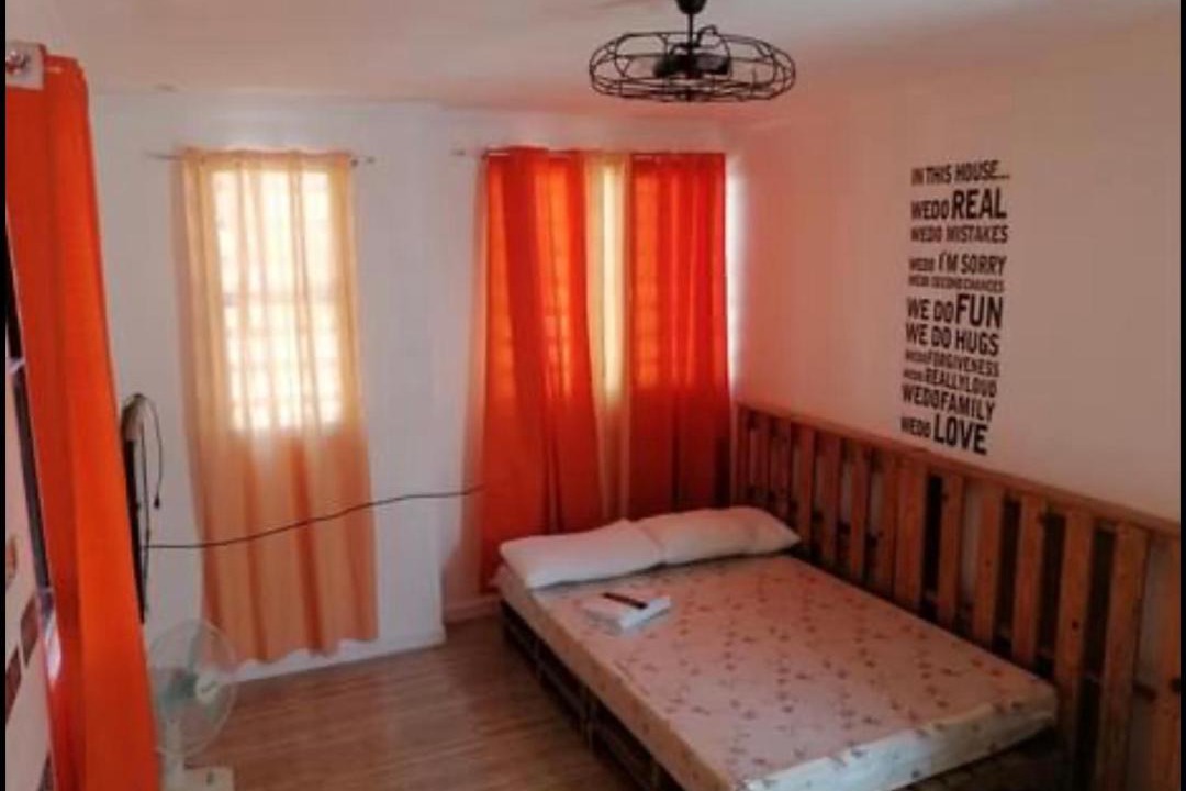 Photo of Bedroom in Tanza