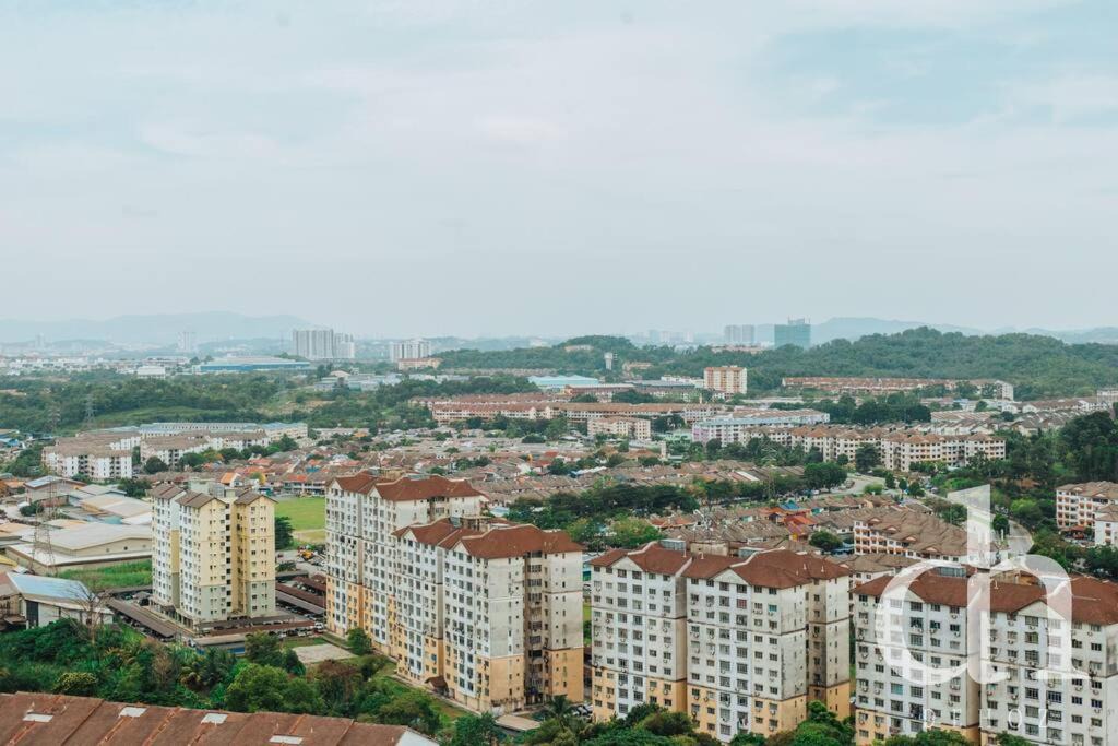 Photo of Buildings in Seri Kembangan