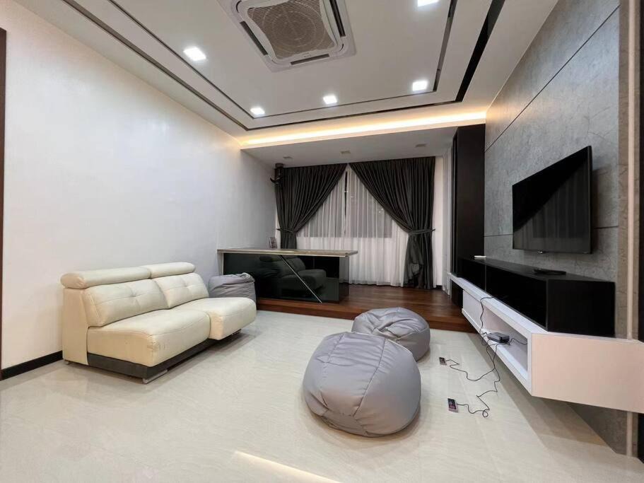 Photo of Livingroom in Pulai