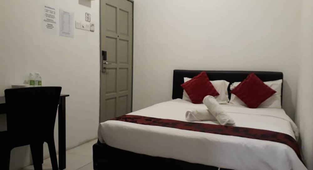 Photo of Bedroom in Batu Ferringhi