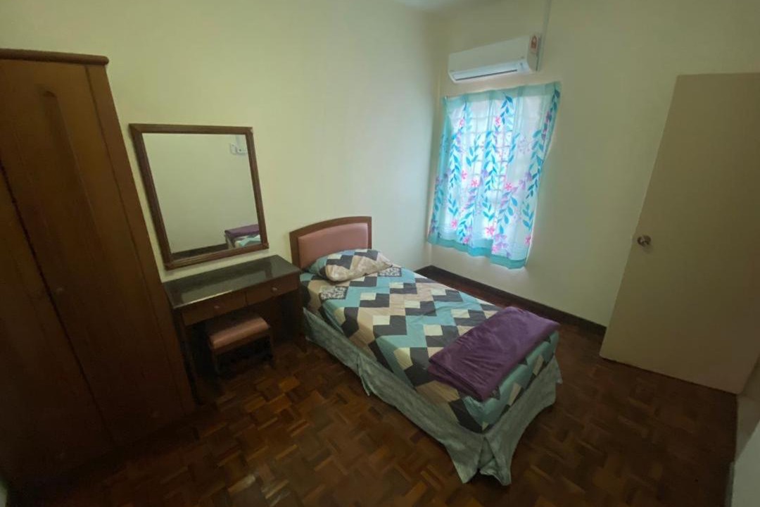 Photo of Bedroom in Baharu