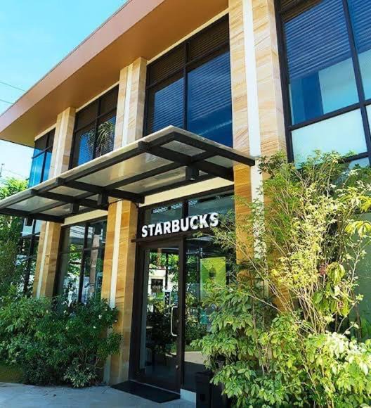 Photo of Buildings in Muntinlupa