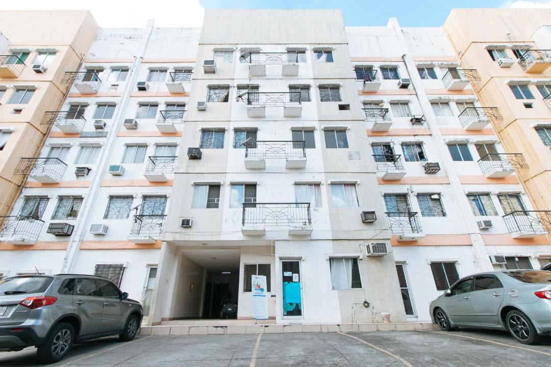 Photo of Buildings in Caloocan