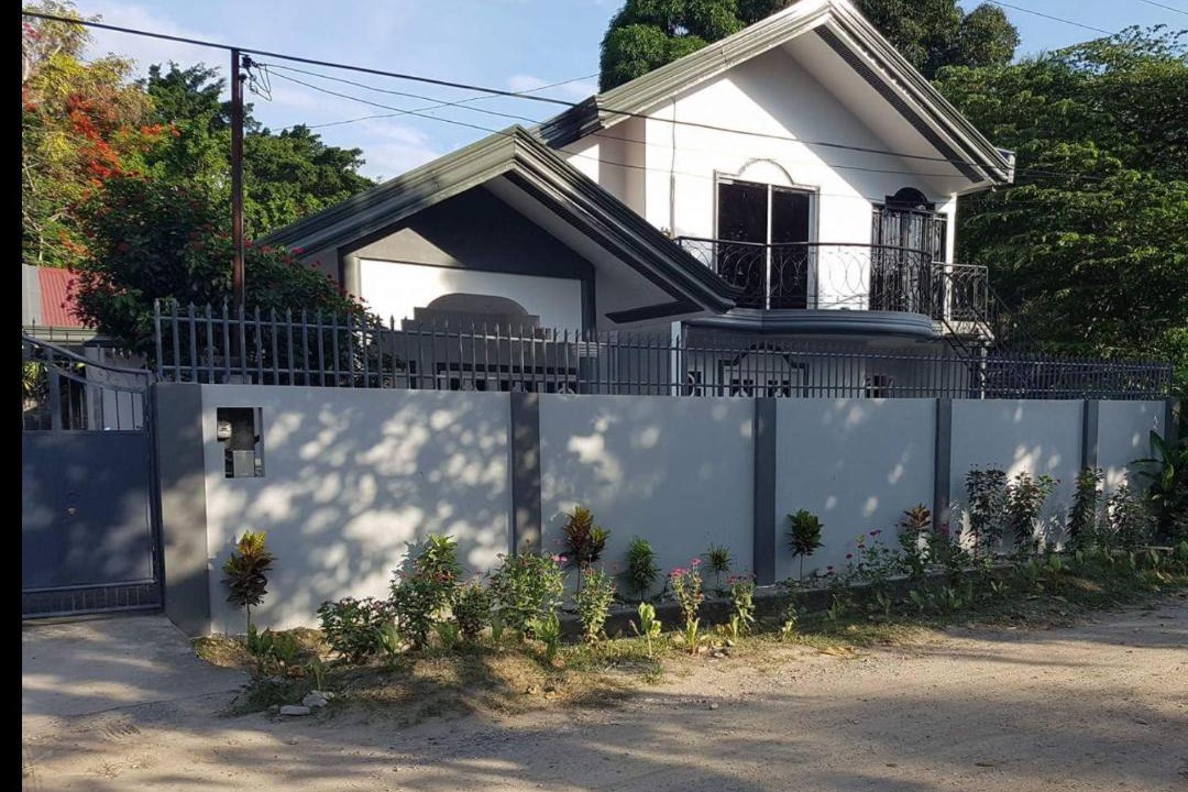 Photo of Buildings in Samal