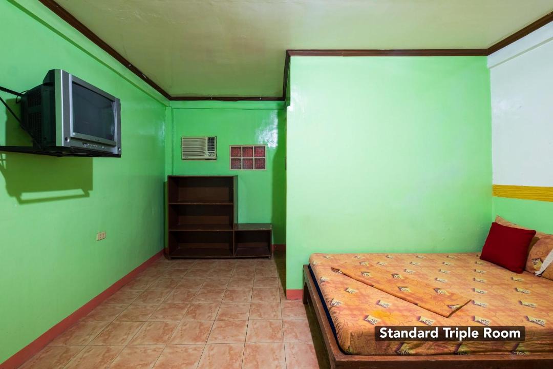 Photo of Bedroom in Puerto Galera
