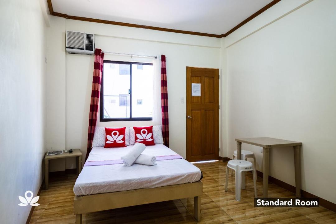 Photo of Bedroom in Puerto Galera